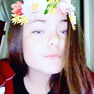 Meet your Posher, Micaela